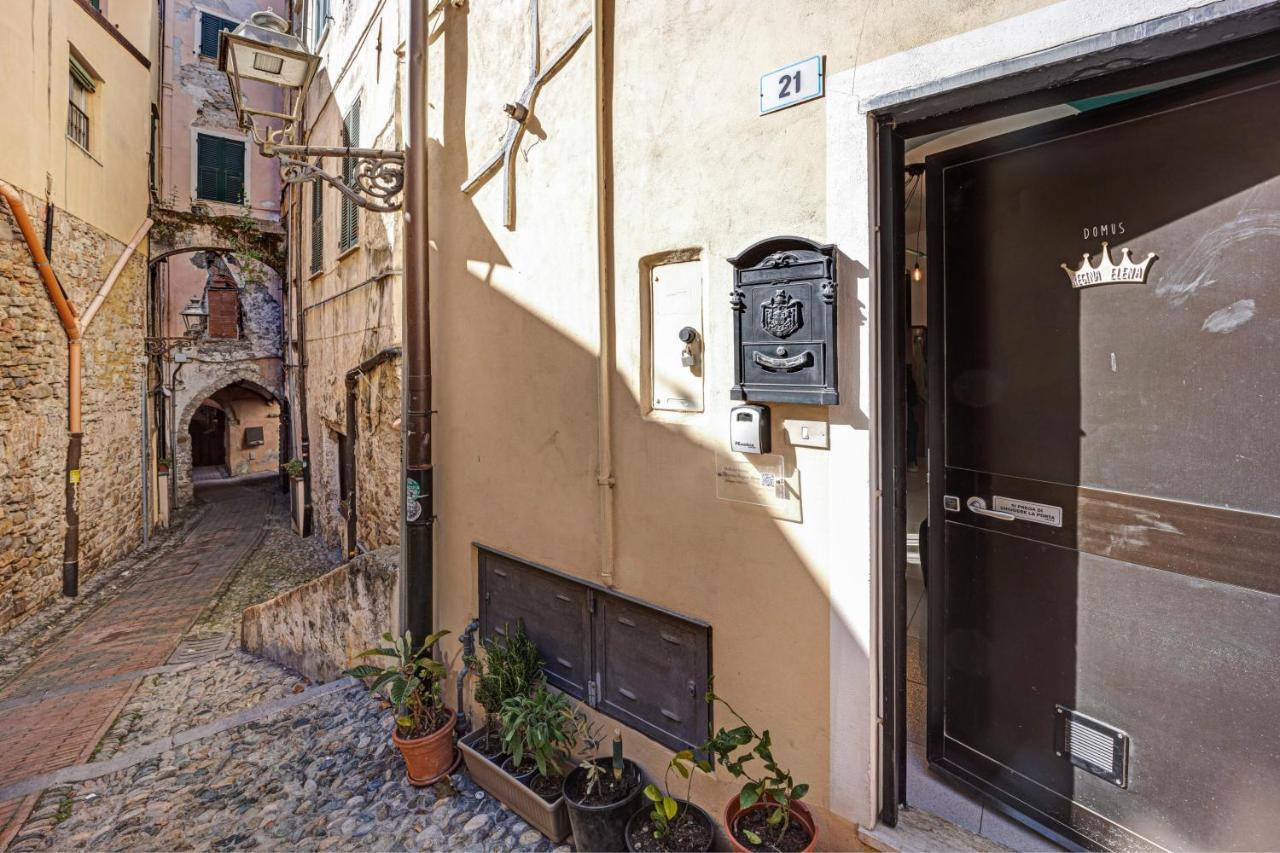 Villa Domus Regina Elena Sanremo Esterno foto